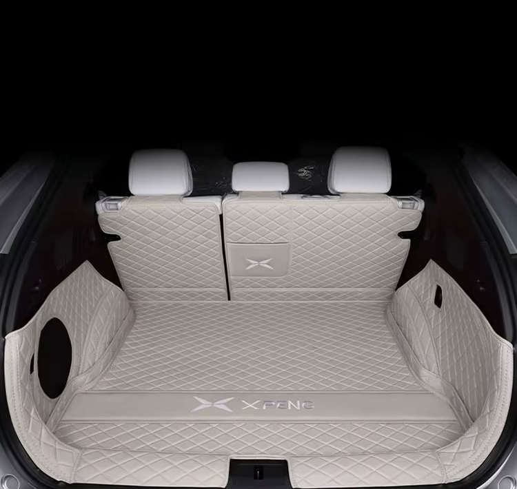 Leder-Kofferraummatte für XPENG G6 – Exklusiver 3D-Laderaumschutz